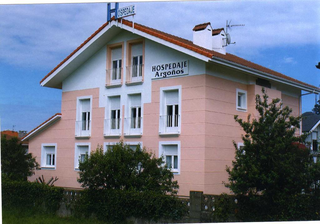 Hospedaje Argoños Εξωτερικό φωτογραφία